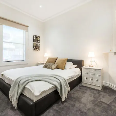 Walk To The Mcg - Renovated House With Back Yard Villa Melbourne Exterior photo